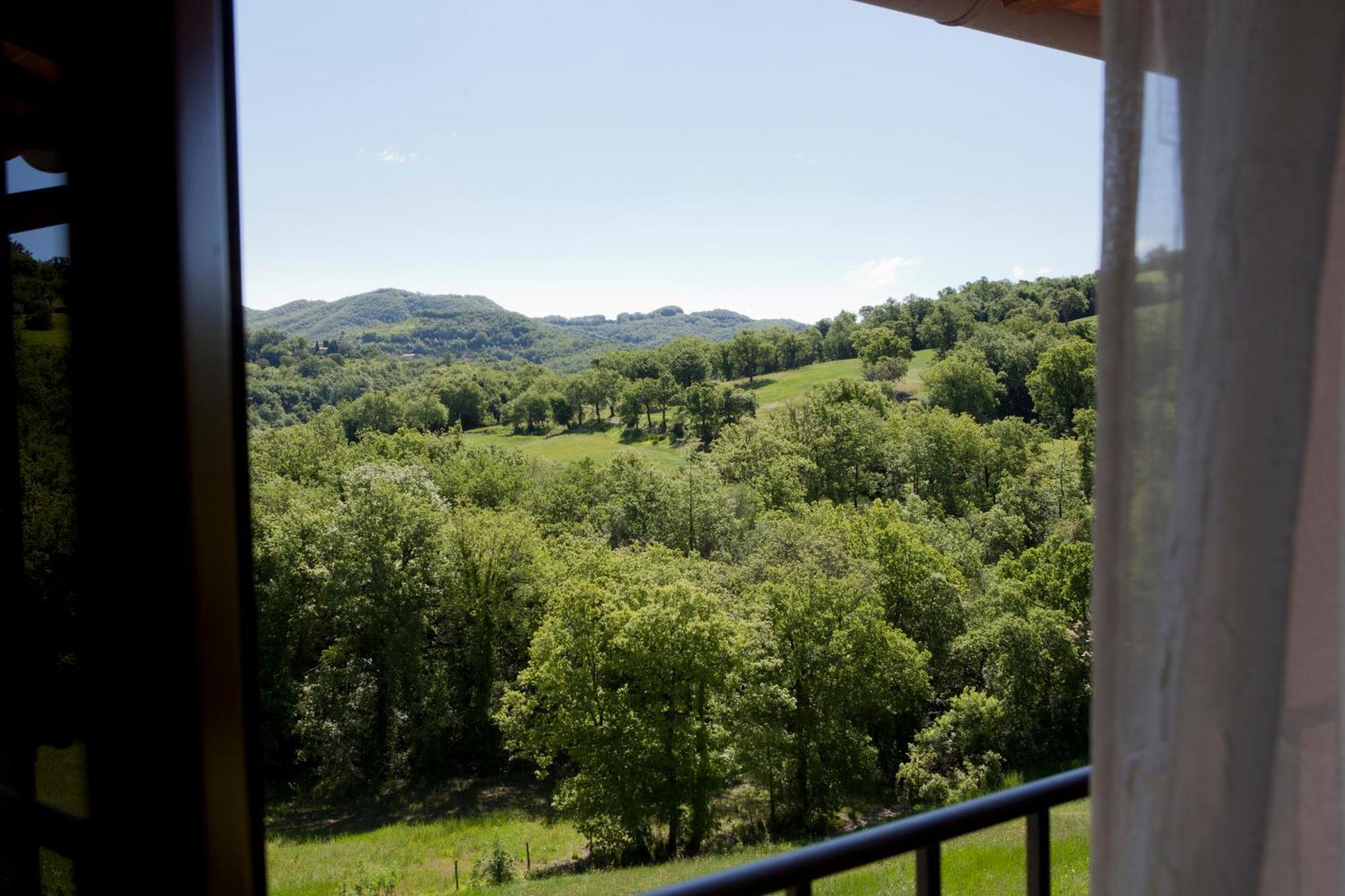 Relais Parco Del Subasio Villa Piano Delle Pieve Eksteriør bilde