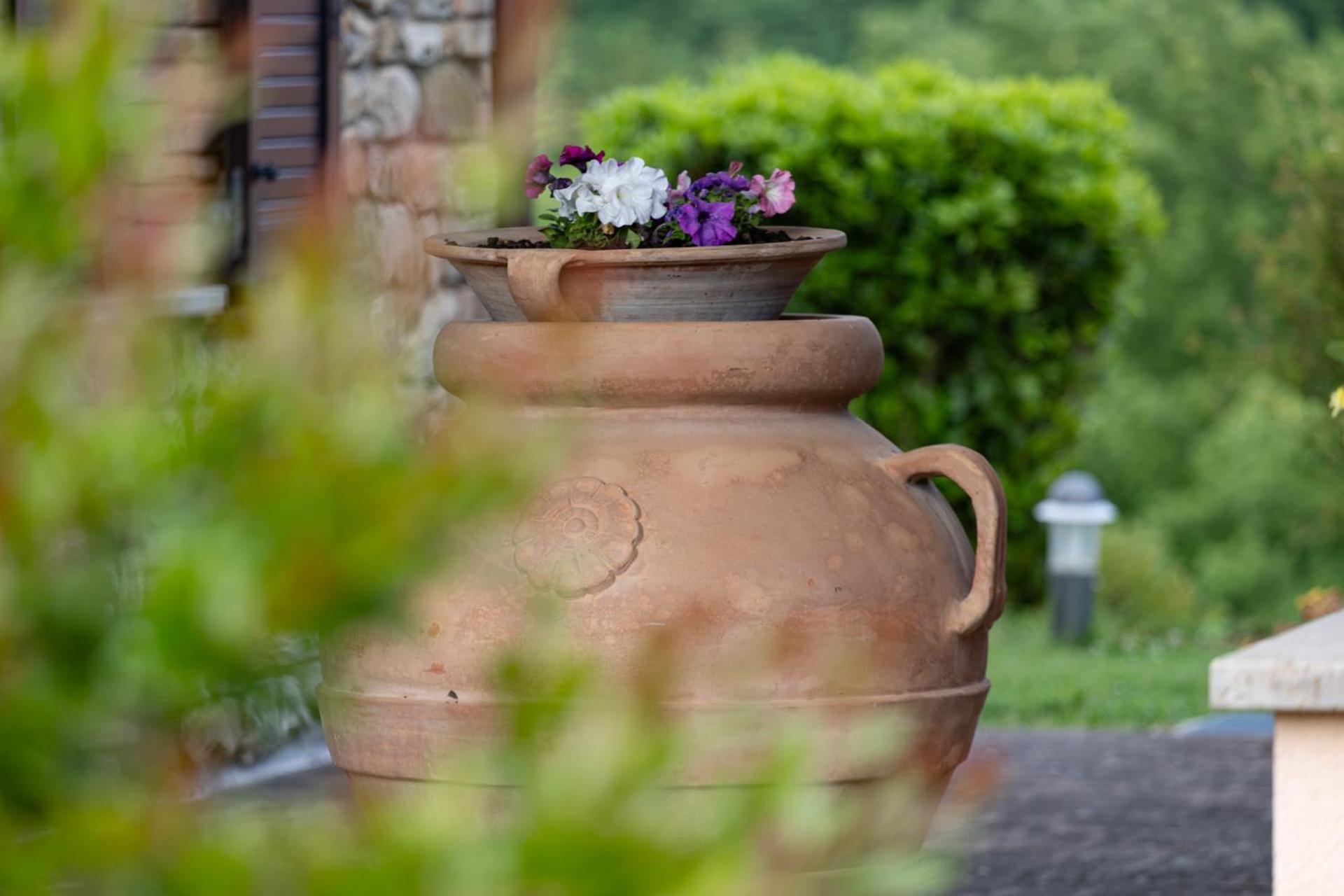 Relais Parco Del Subasio Villa Piano Delle Pieve Eksteriør bilde