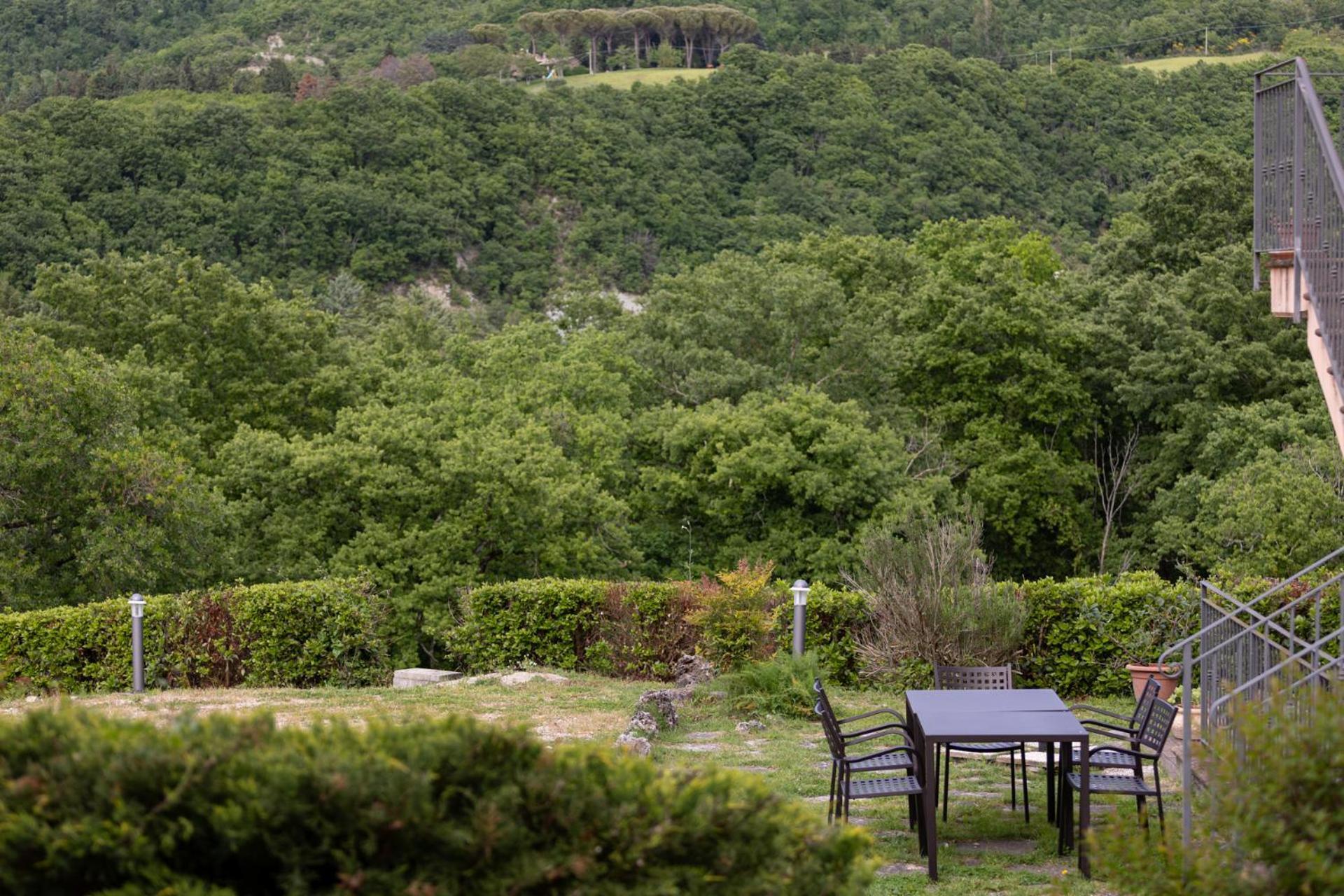 Relais Parco Del Subasio Villa Piano Delle Pieve Eksteriør bilde